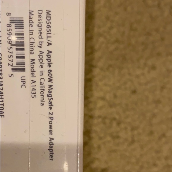 NIB Apple 45W MagSafe 2 Power Adapter MacBook Air - Picture 4 of 4